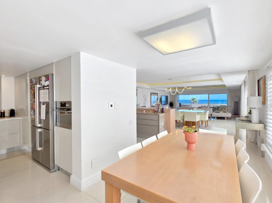 4 Bedroom Property for Sale in Mouille Point Western Cape